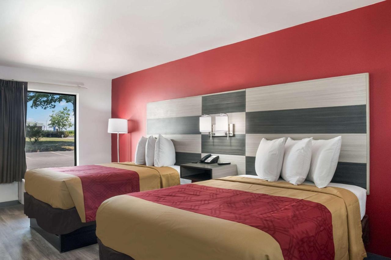 Econo Lodge Lakeland Экстерьер фото